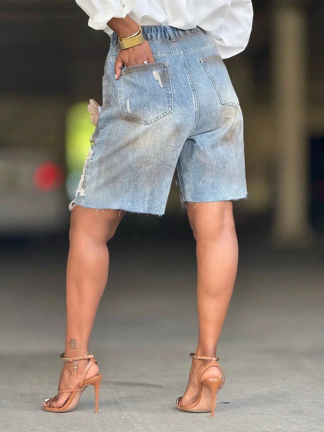 GLOURI Women 3D Floral Appliqu - Shorts Denim Frayed reseña y precio